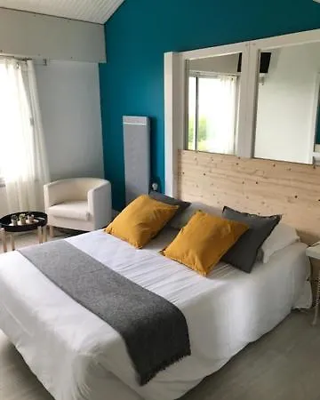 Bord A Bord ホテル ノワールムーティエ