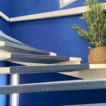 Bord A Bord ホテル