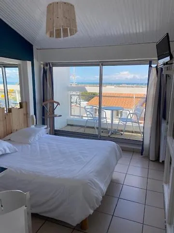 ホテル Bord A Bord