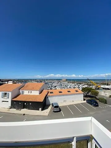 Bord A Bord ホテル 2*