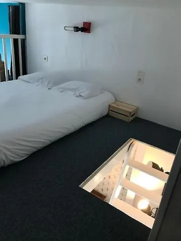 Hotel Bord A Bord 2*