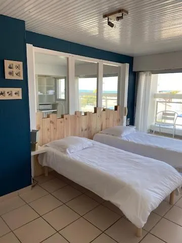 Bord A Bord 2* ノワールムーティエ