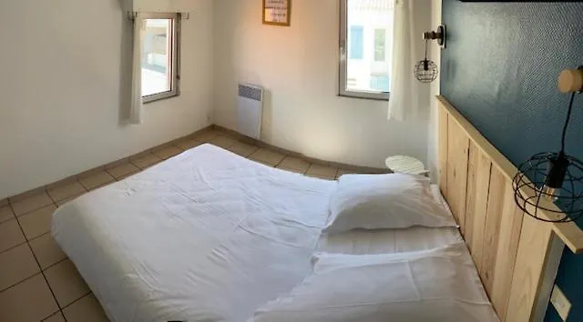 Bord A Bord 诺亚芒提亚